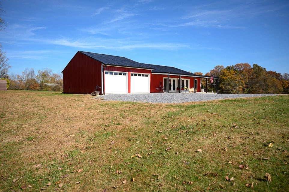 Photo #2: 190 Dosser Lane
