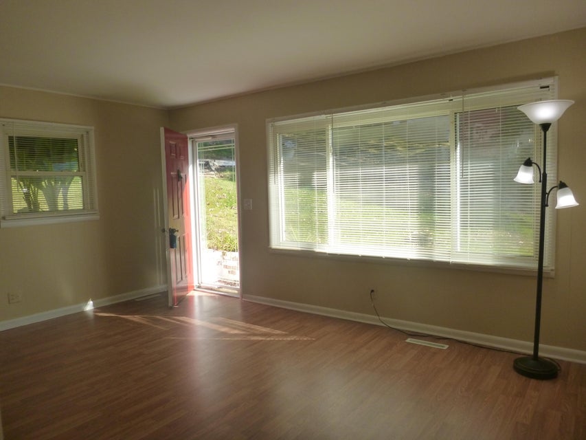 Photo #8: 305 Clark Avenue