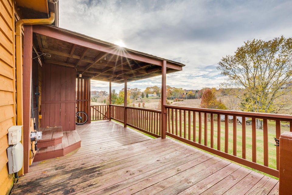 Photo #34: 744 Hawley Road