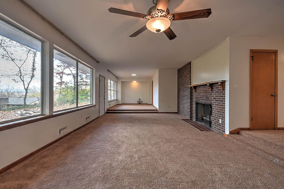 Photo #5: 1124 Castile Avenue