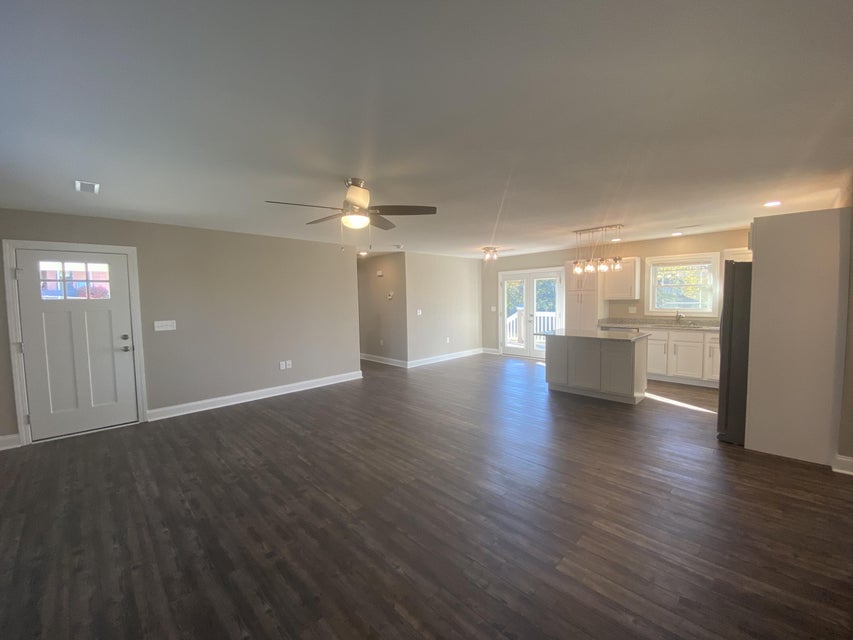 Photo #3: 218 Gilbert Street