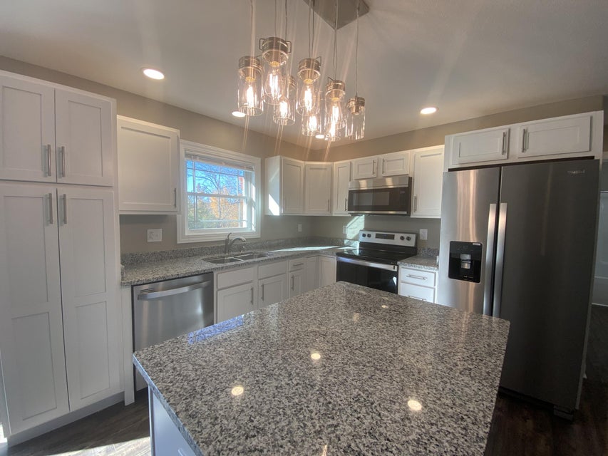 Photo #6: 218 Gilbert Street
