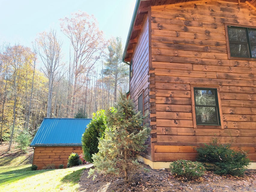 Photo #16: 215 Myrtle Drive