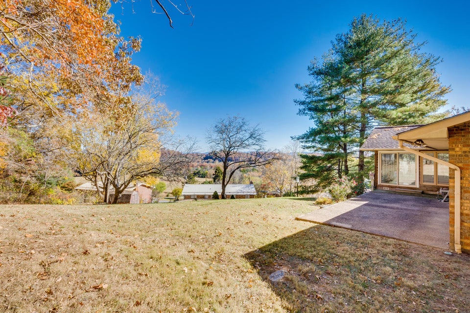 Photo #42: 212 Glendora Drive