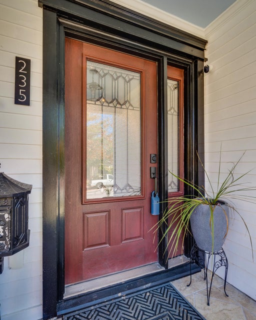 Photo #6: 235 Oak Street
