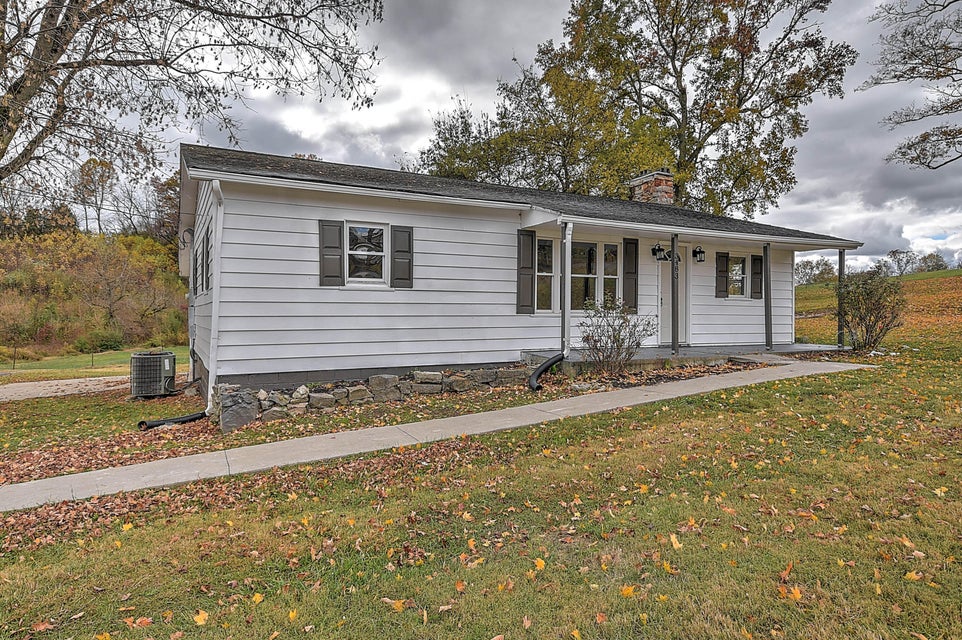 Photo #2: 3483 Hardy Road