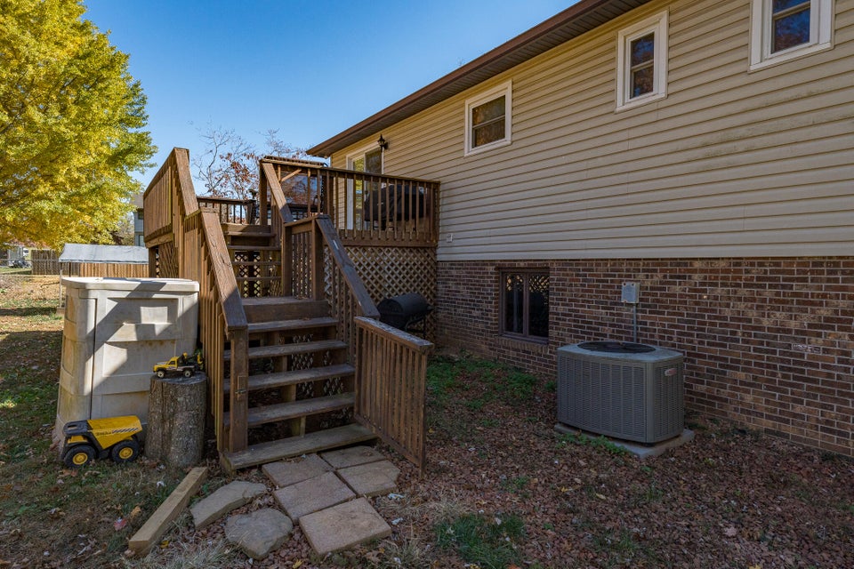 Photo #38: 4082 Spardale Street