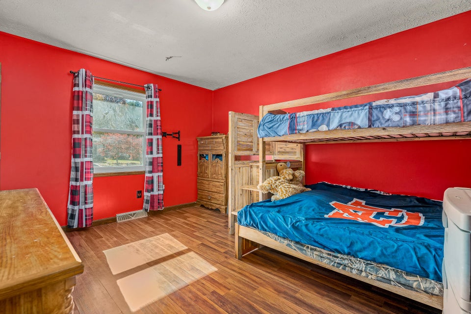 Photo #22: 4082 Spardale Street