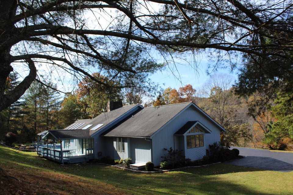 Photo #57: 235 Fisher Road