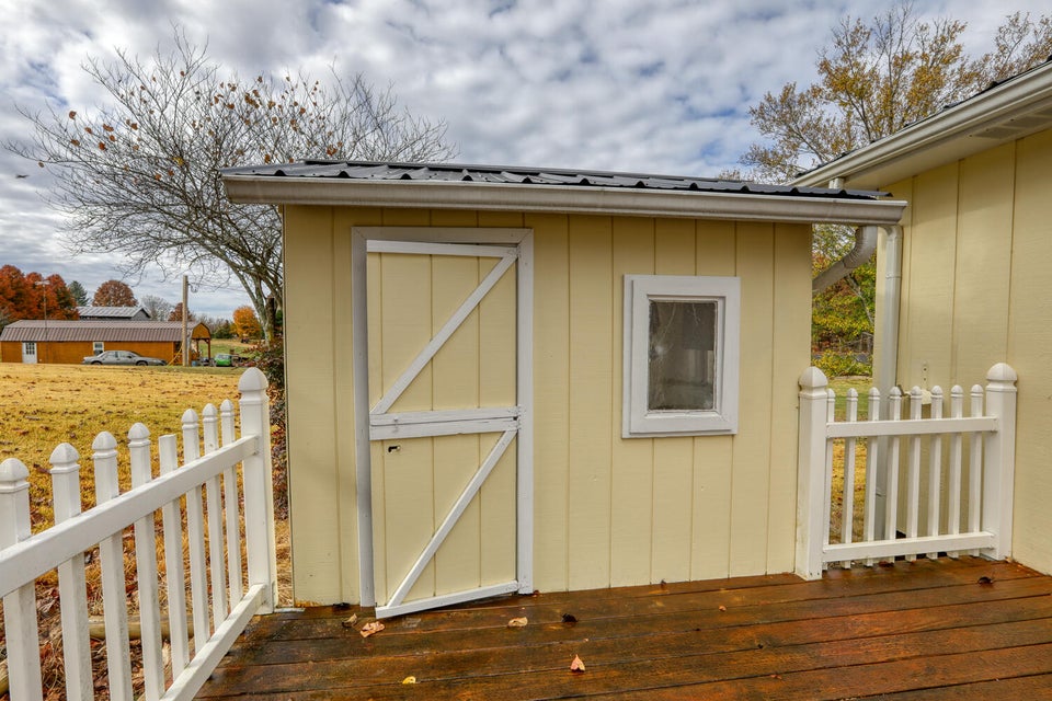 Photo #39: 814 Hickory Cove