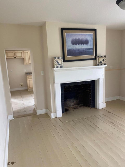 Photo #4: 364 River Pointe Drive