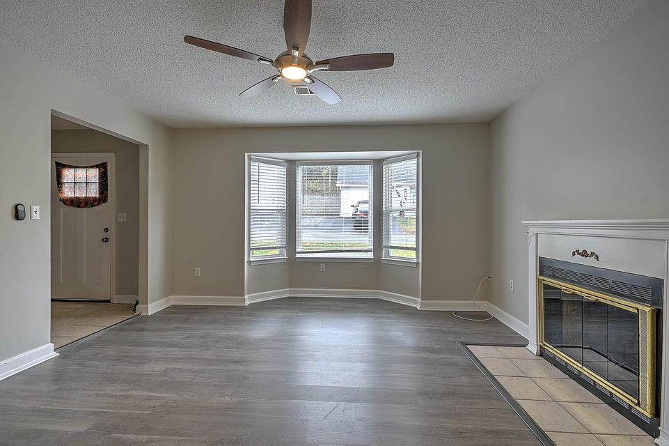 Photo #3: 109 Copper Court