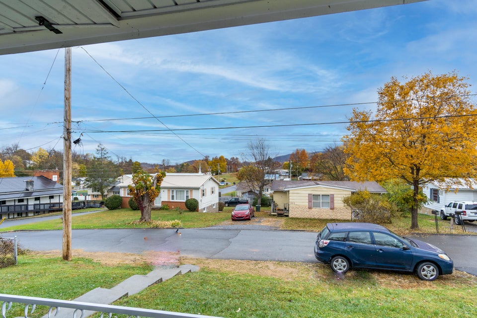 Photo #26: 504 Trudy Street