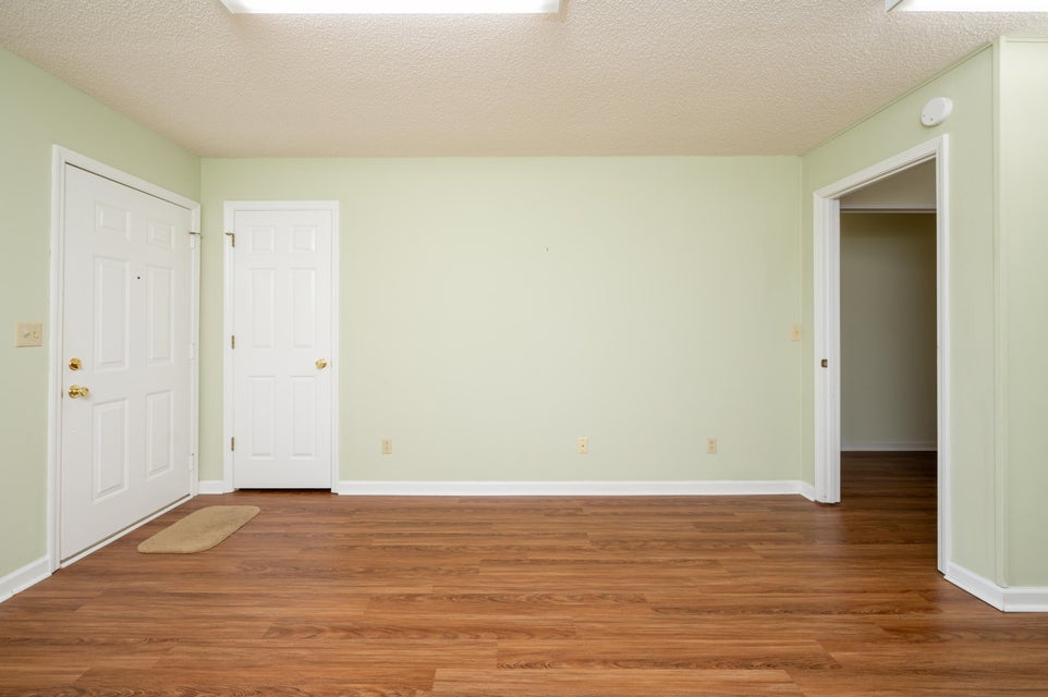 Photo #8: 2758 Center Street
