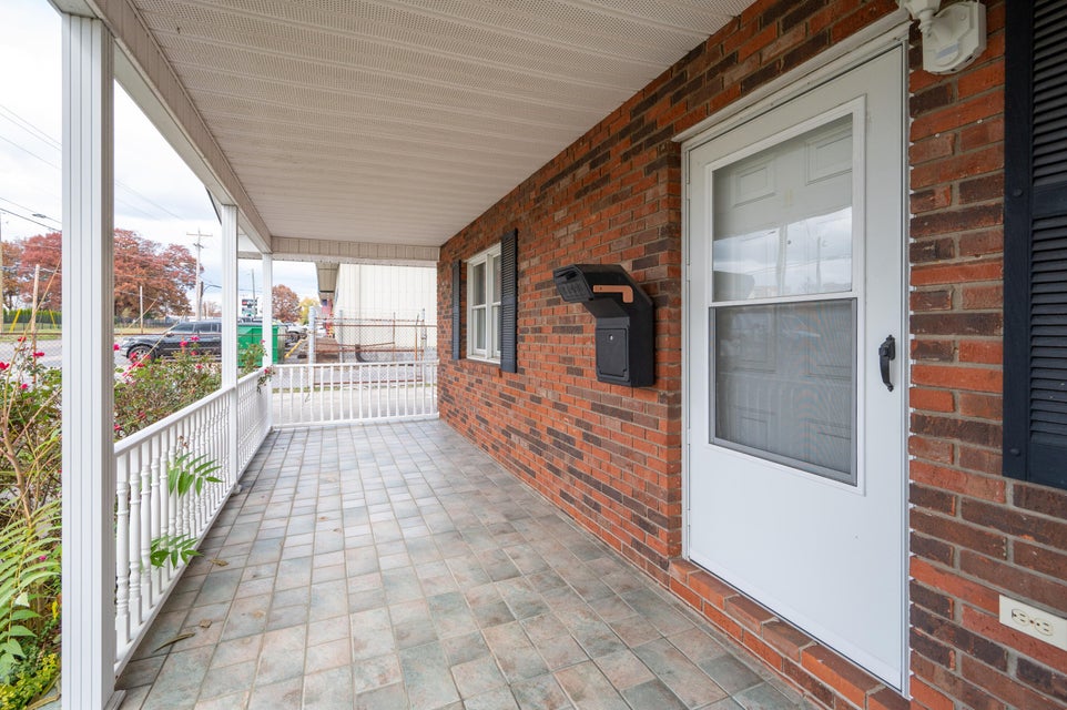 Photo #4: 2758 Center Street