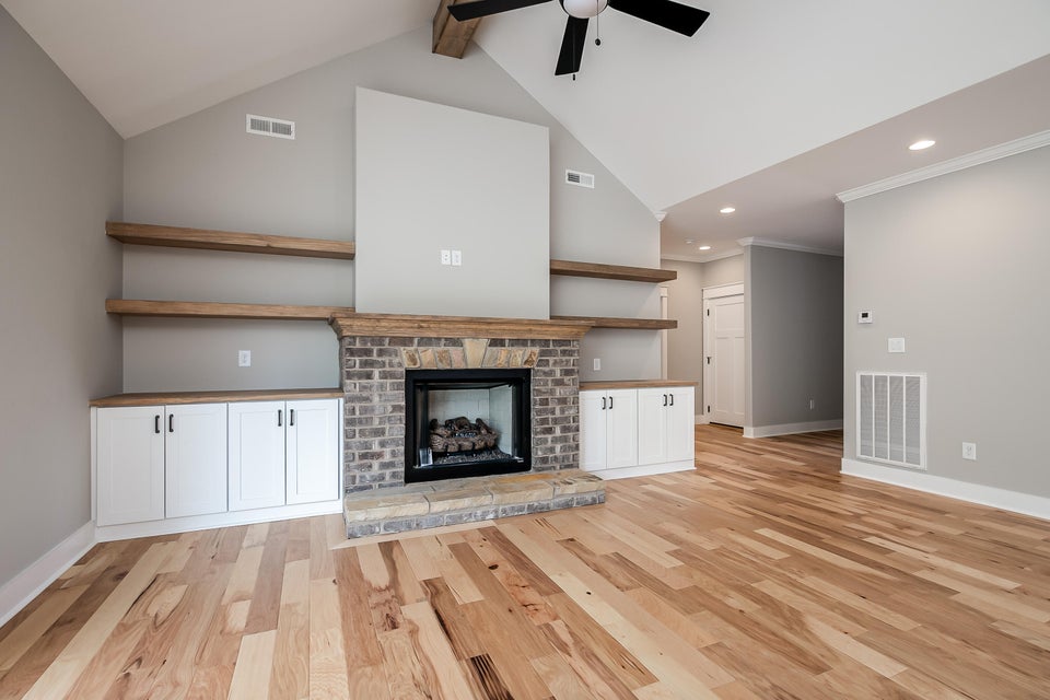 Photo #11: 1684 Prospects Way