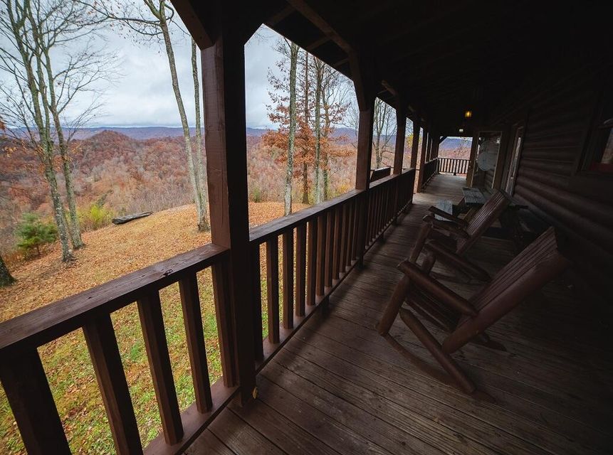 Photo #50: 556 Riverbluff Drive