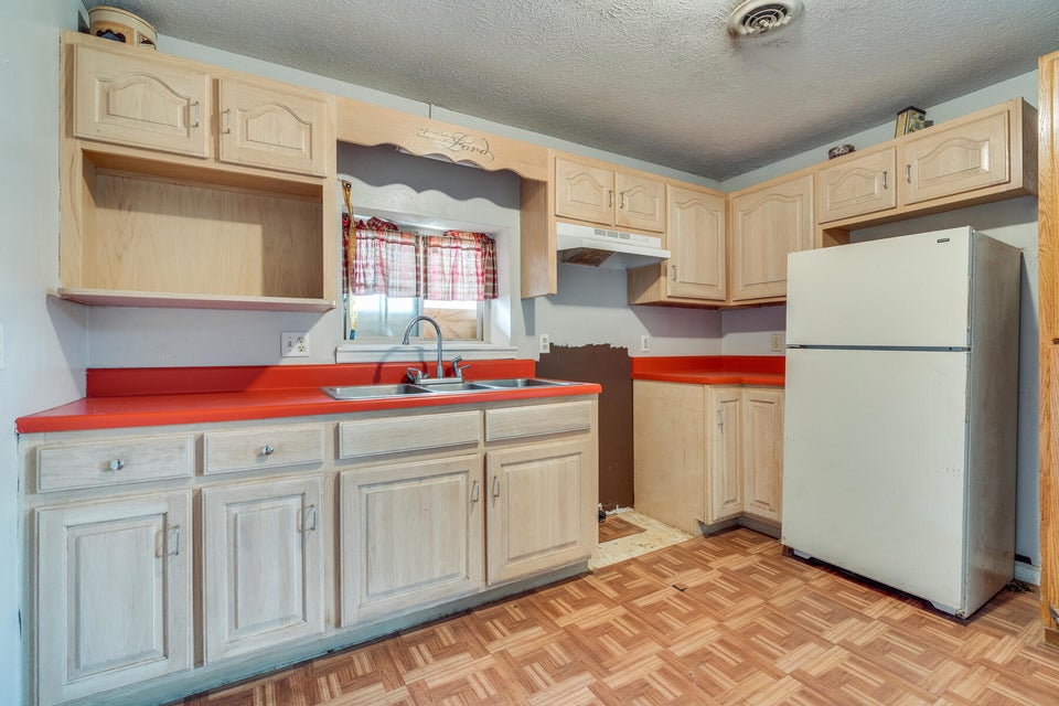 Photo #40: 2120 Brown Drive