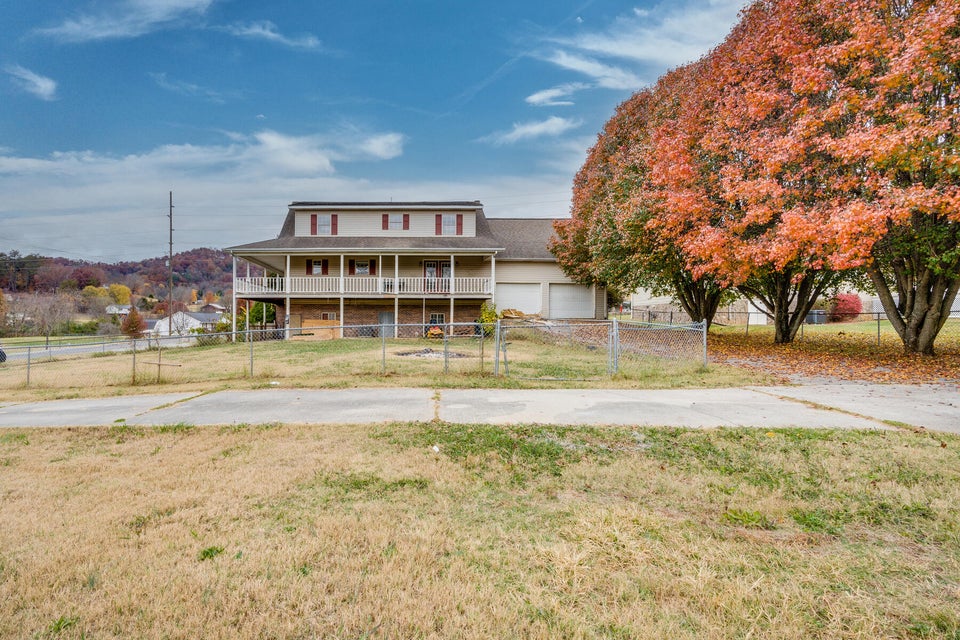 Photo #51: 2120 Brown Drive
