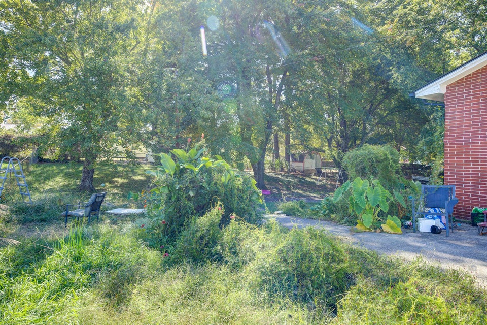 Photo #5: 2413 Melborne Drive