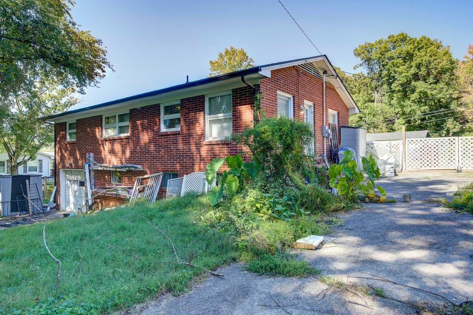 Photo #4: 2413 Melborne Drive
