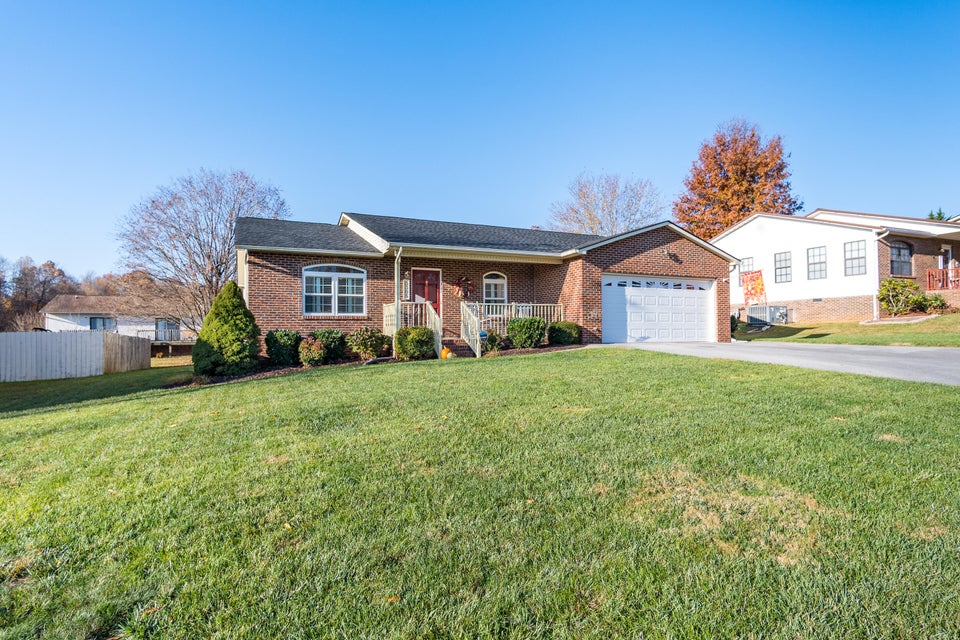Photo #2: 3305 Lita Drive