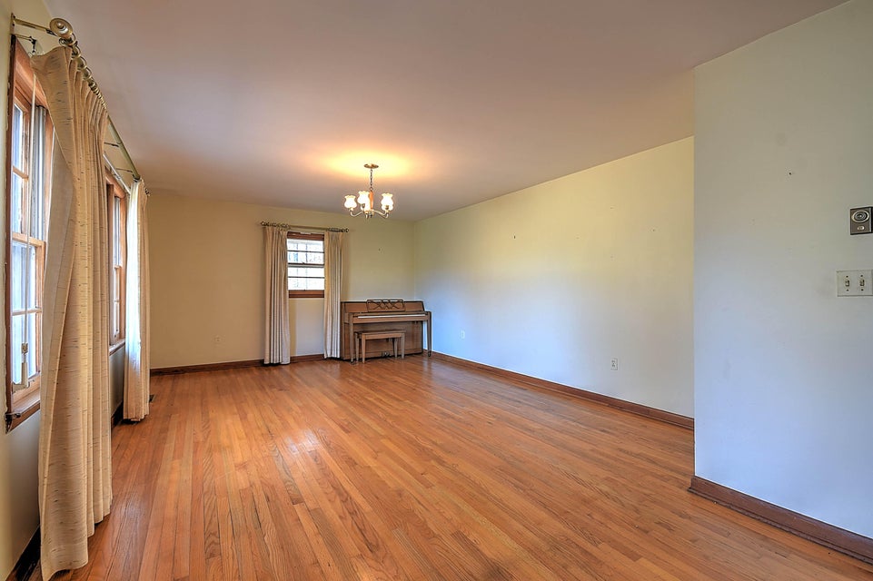 Photo #5: 748 Old Jonesboro Road