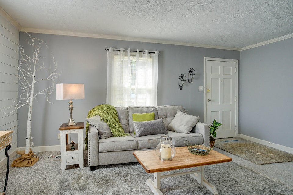 Photo #10: 1057 Moorland Avenue