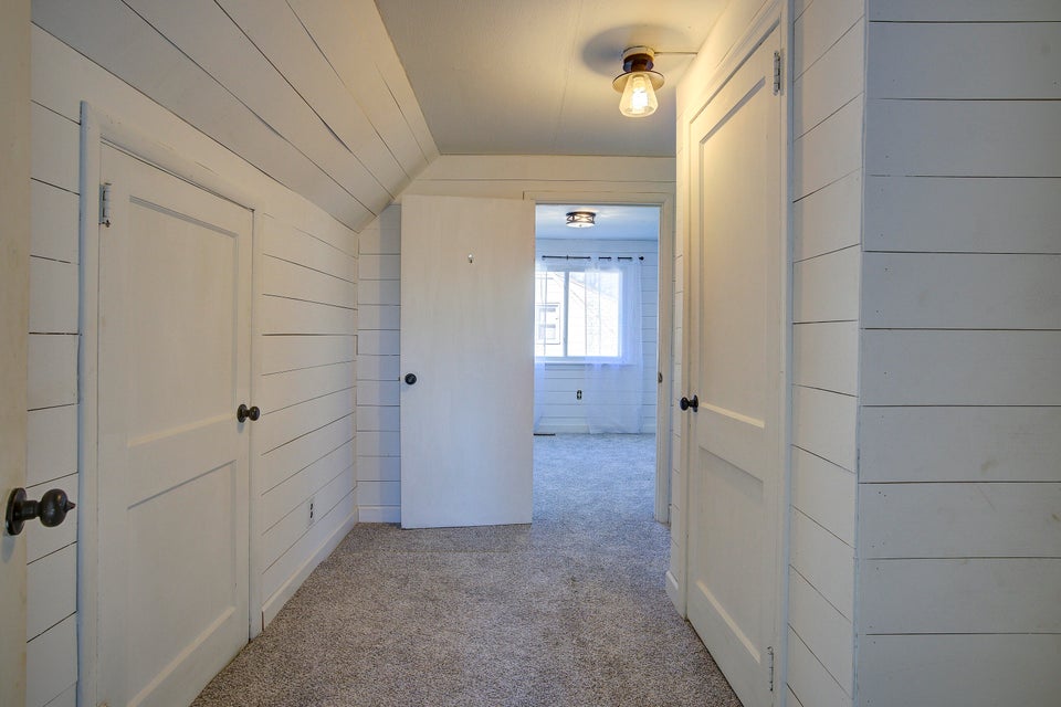 Photo #29: 1057 Moorland Avenue