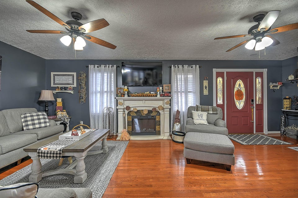 Photo #7: 488 Brookdale Drive