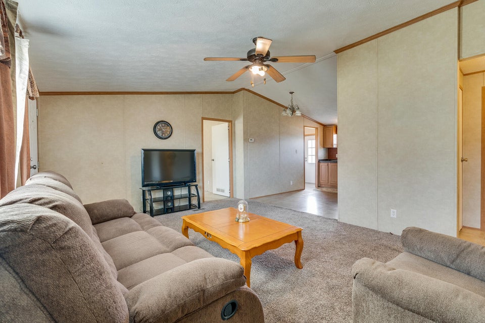 Photo #9: 517 Peach Orchard Drive