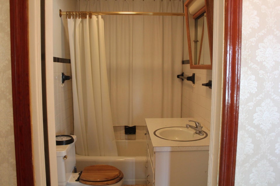 Photo #24: 132 Hemlock Street