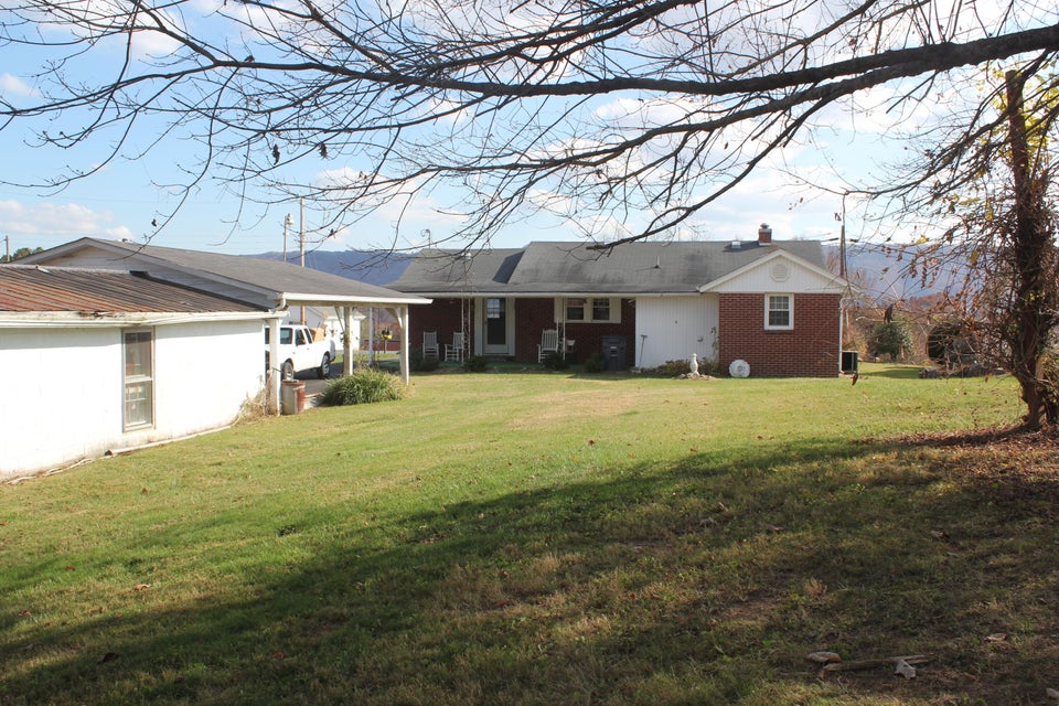 Photo #48: 132 Hemlock Street