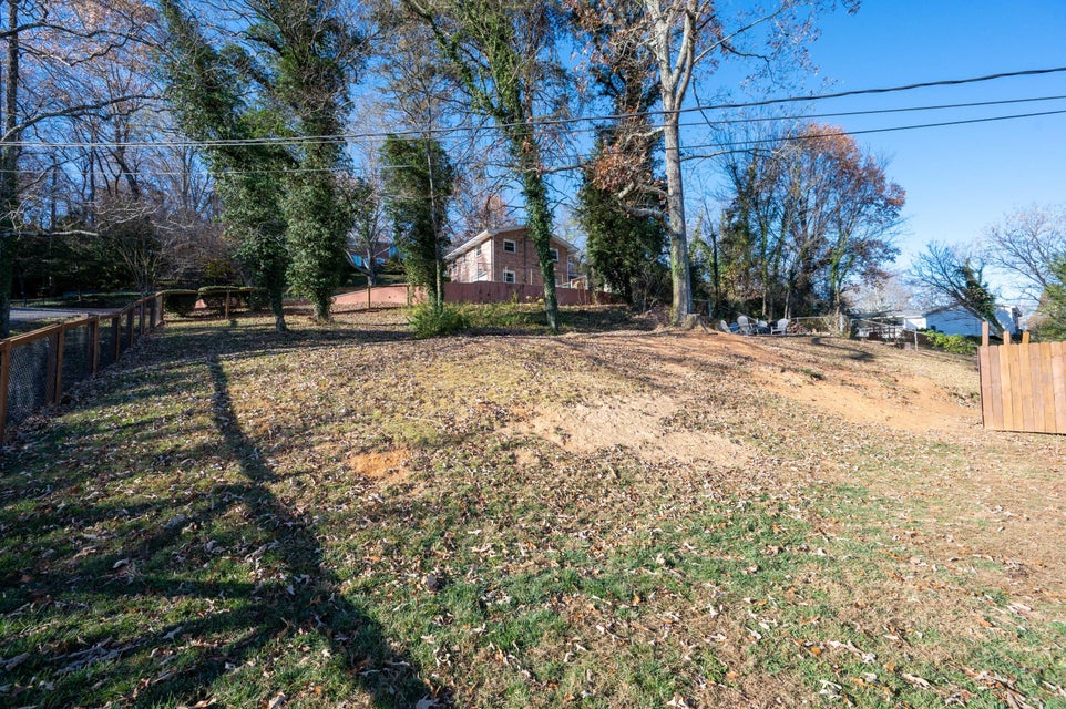 Photo #50: 212 Pinon Drive