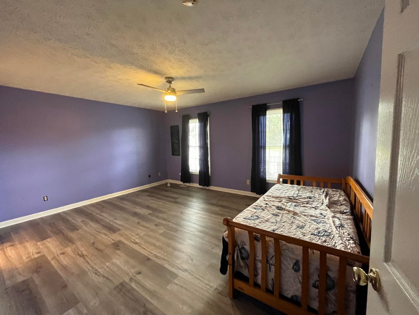 Photo #27: 309 Sonnett Court