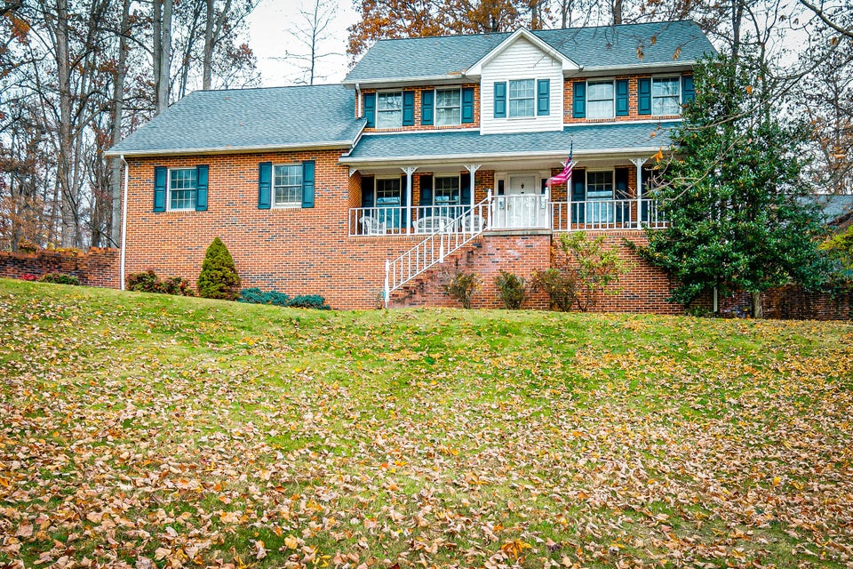 Photo #4: 440 Autumn Knoll Court