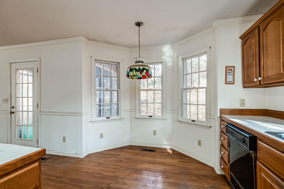 Photo #15: 440 Autumn Knoll Court