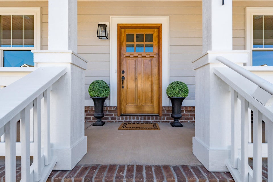 Photo #3: 301 Princeton Gardens Private Drive