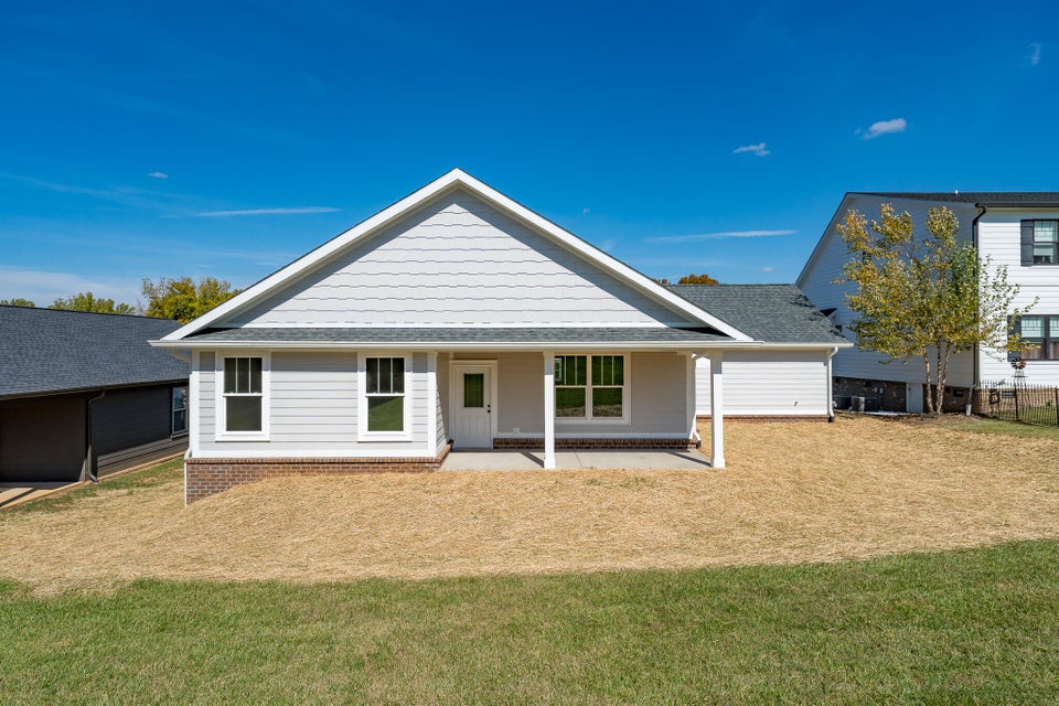 Photo #34: 301 Princeton Gardens Private Drive