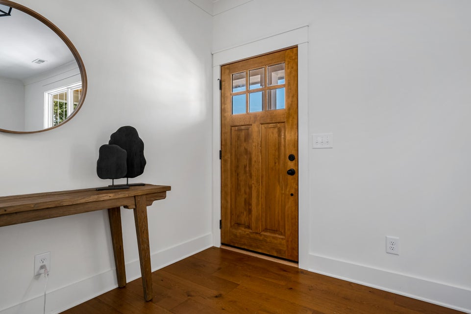 Photo #4: 301 Princeton Gardens Private Drive
