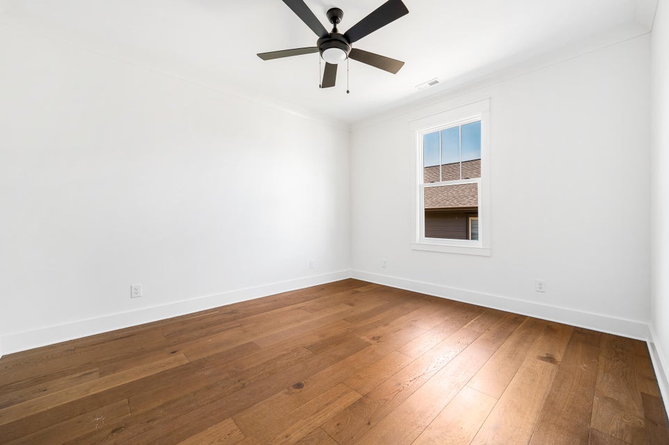 Photo #11: 301 Princeton Gardens Private Drive