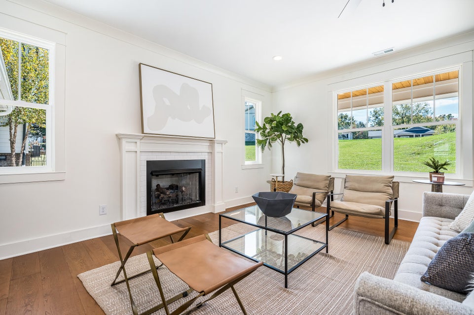 Photo #19: 301 Princeton Gardens Private Drive
