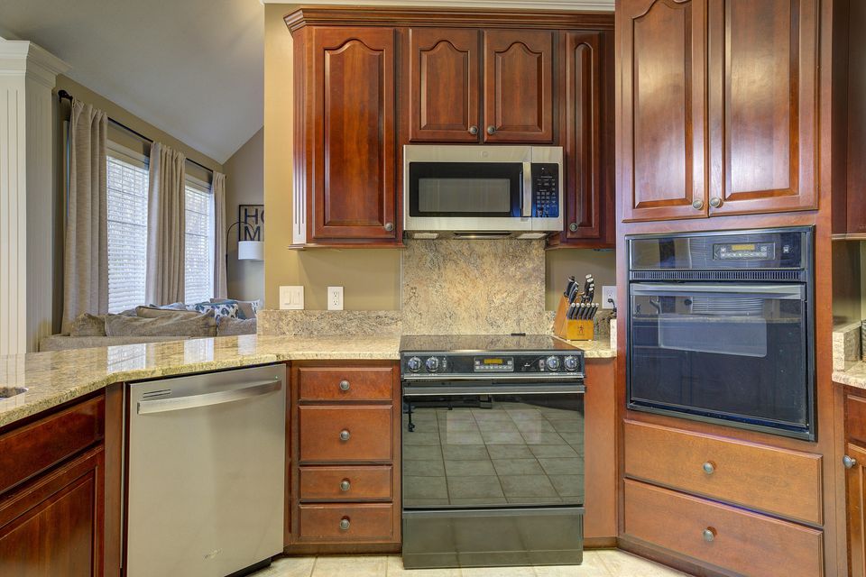 Photo #10: 116 Sterling Springs Drive