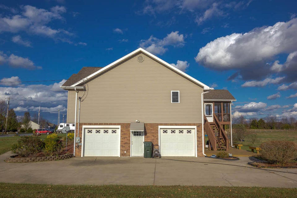 Photo #3: 158 Anderson Street