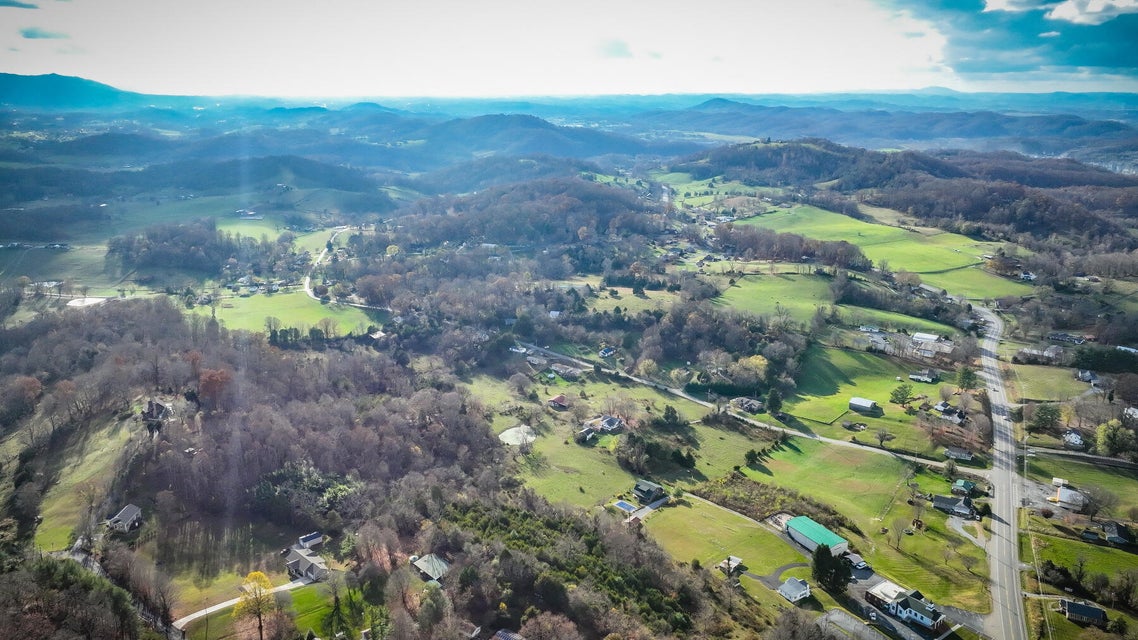 Photo #69: 587 Watauga Road