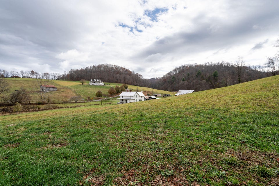 Photo #19: 15394 Tobyhanna Road