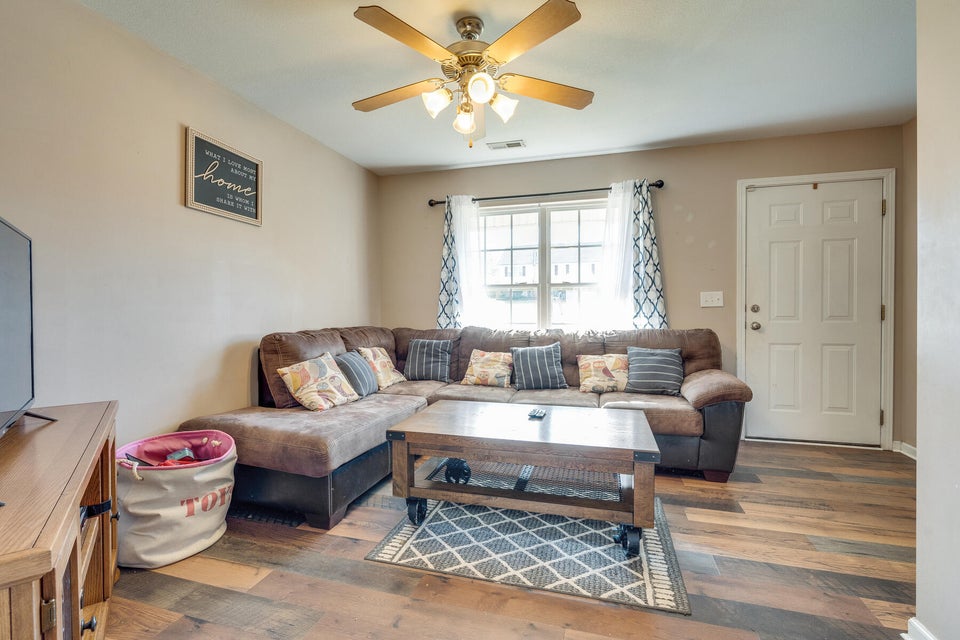 Photo #7: 1160 Snowden Terrace