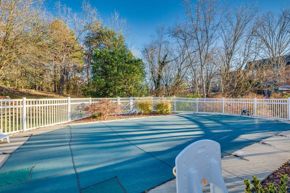 Photo #3: 1005 Bard Lane