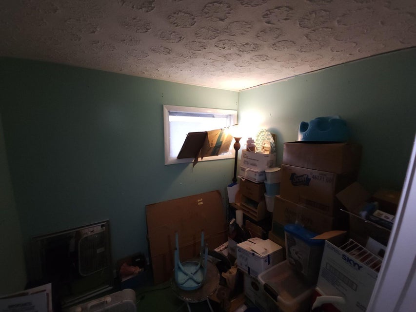 Photo #9: 1048 Cooper Street