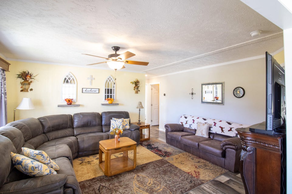 Photo #9: 715 Dunham Road